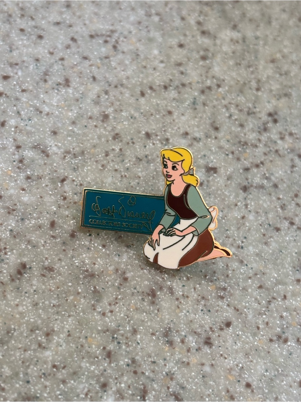 Cinderella 2007 Disney Trading Pin Collector's Society Walt Signature